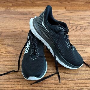 Hoka Mach 5 shoes